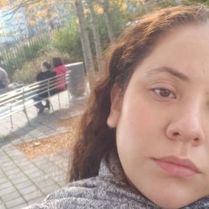 Meet your Posher, Denise